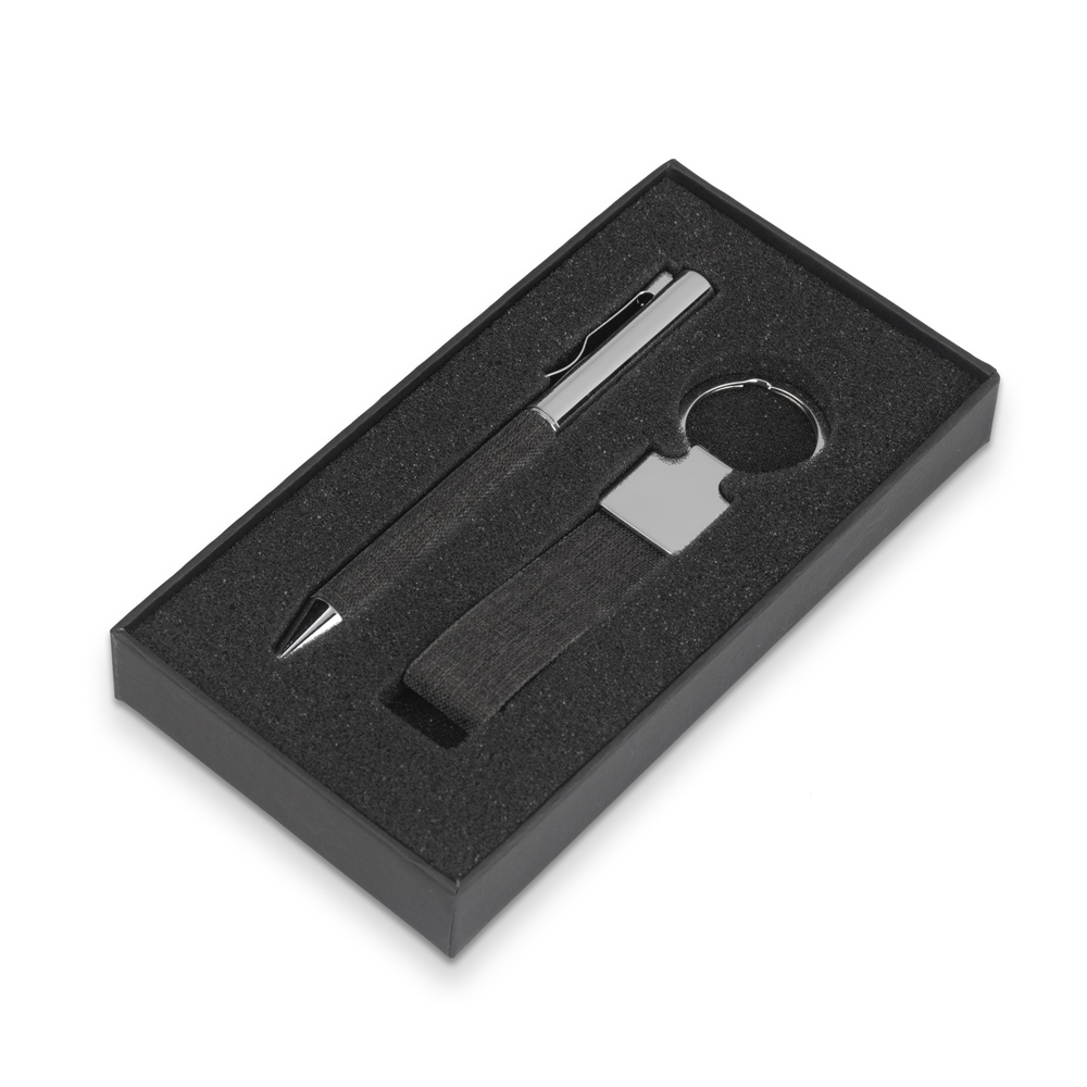 KIT CANETA E CHAVEIRO RPET SPX-15168-PRE NA COR PRETO